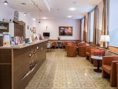 Admiral Hotel 3*