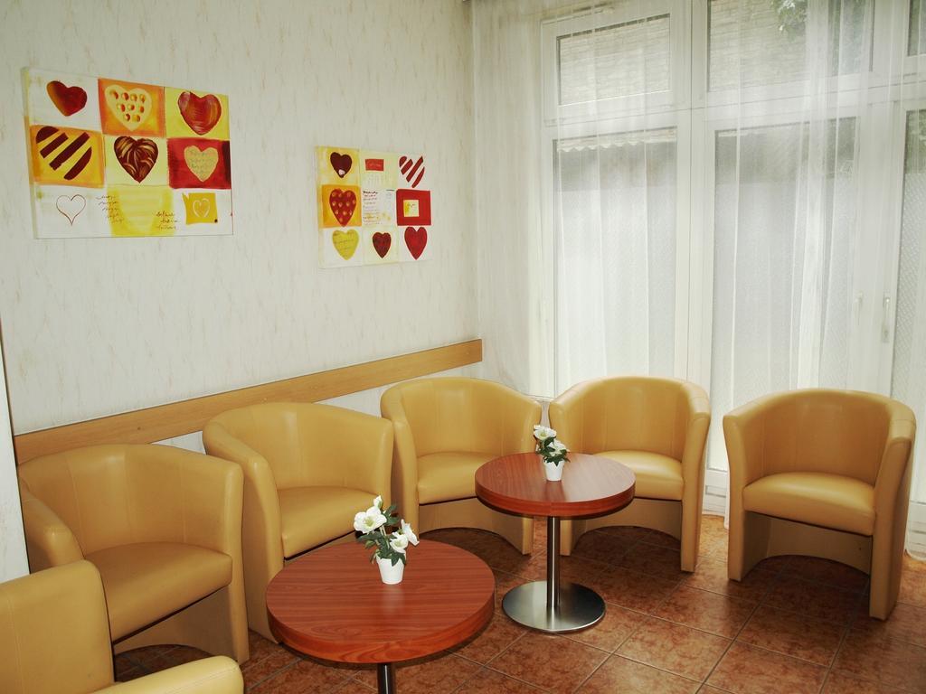 Hotel Admiral 3*